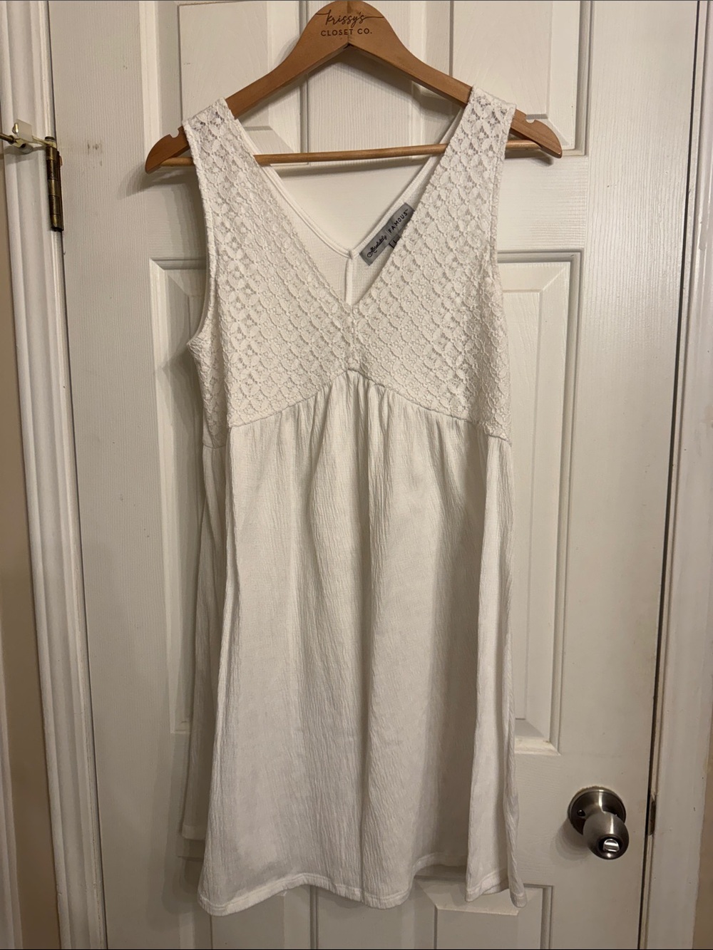 Absolutely Famous White Crochet Yoke Sleeveless Mini Dress
